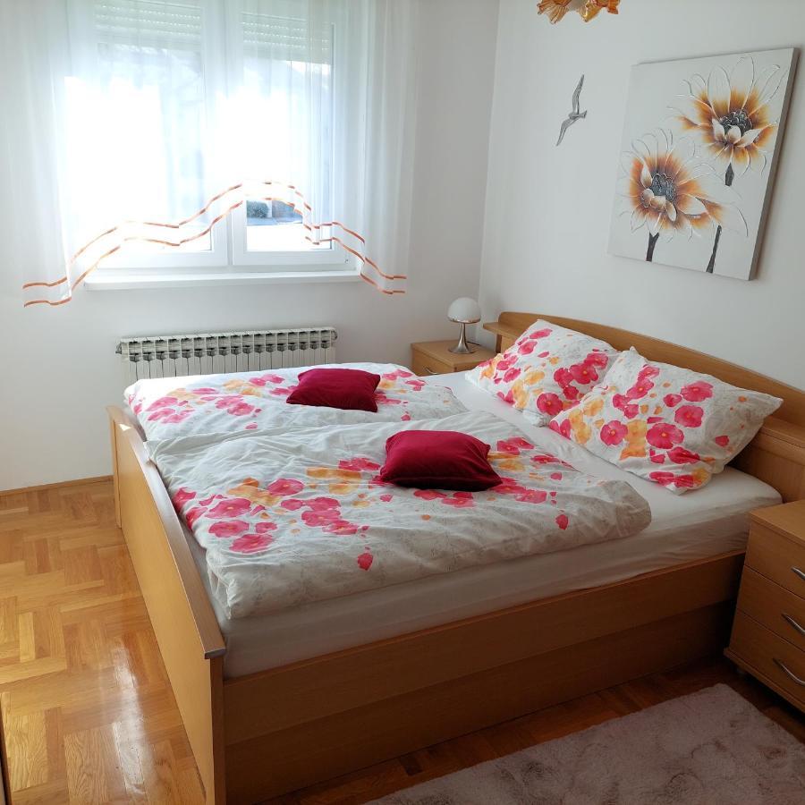 Apartment Meli Βαράζντιν Εξωτερικό φωτογραφία