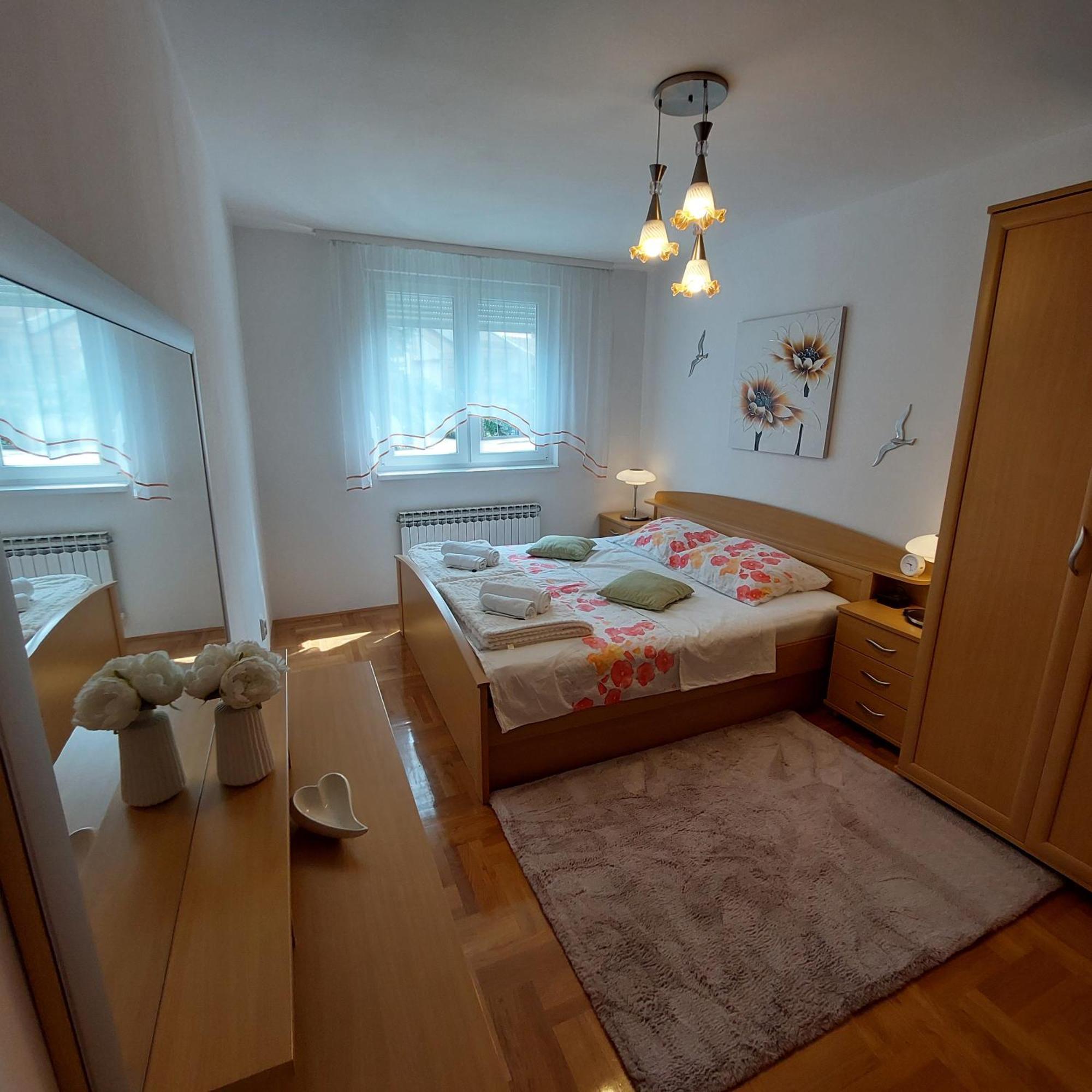 Apartment Meli Βαράζντιν Εξωτερικό φωτογραφία