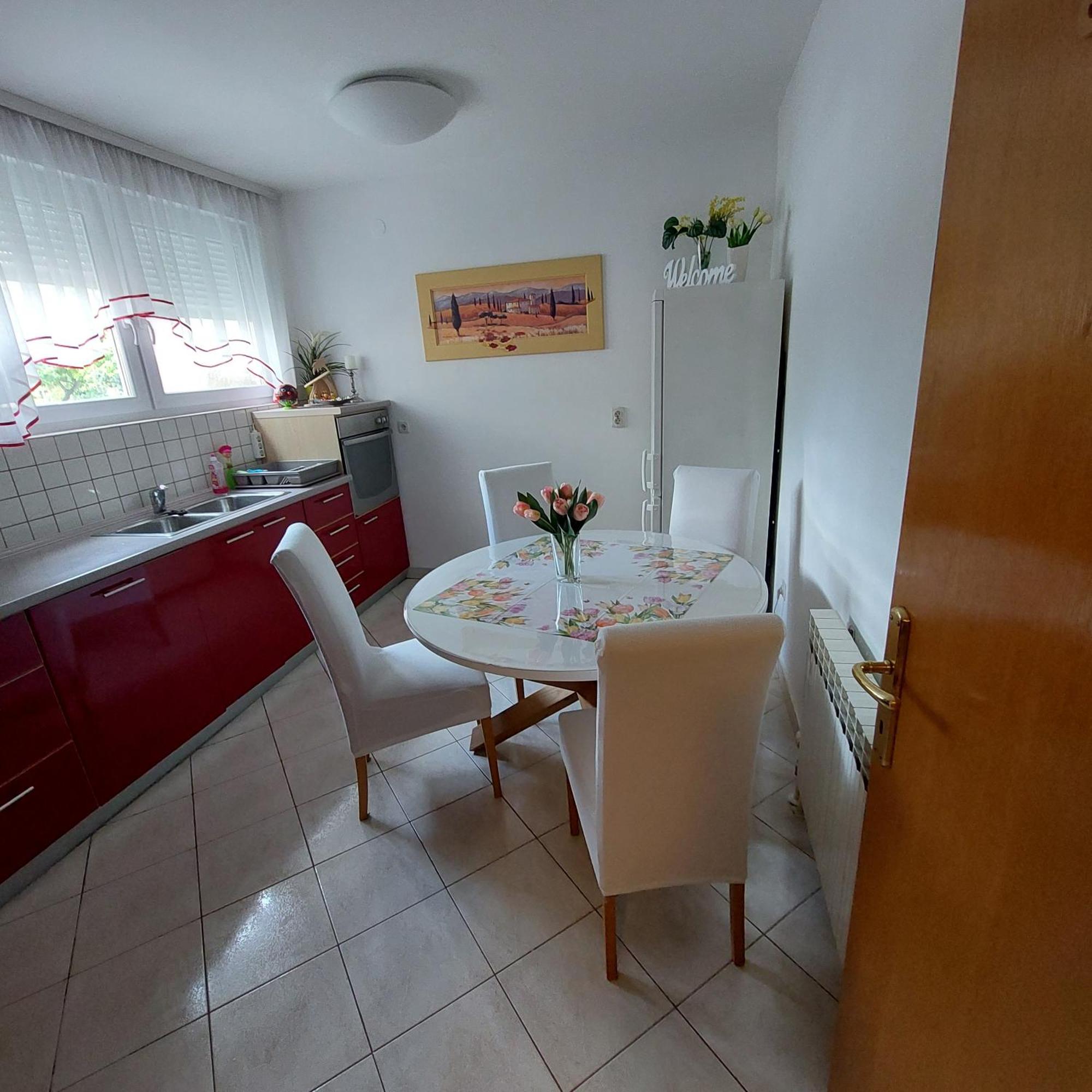 Apartment Meli Βαράζντιν Εξωτερικό φωτογραφία