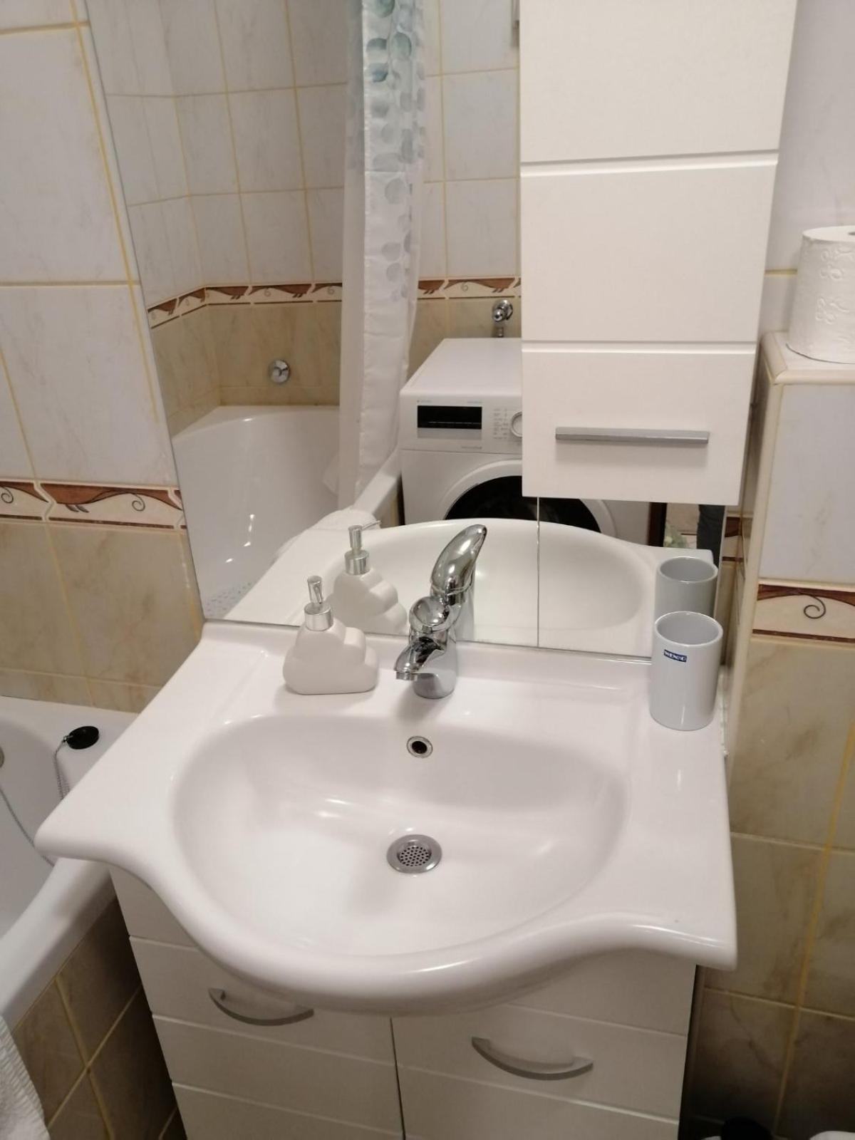 Apartment Meli Βαράζντιν Εξωτερικό φωτογραφία